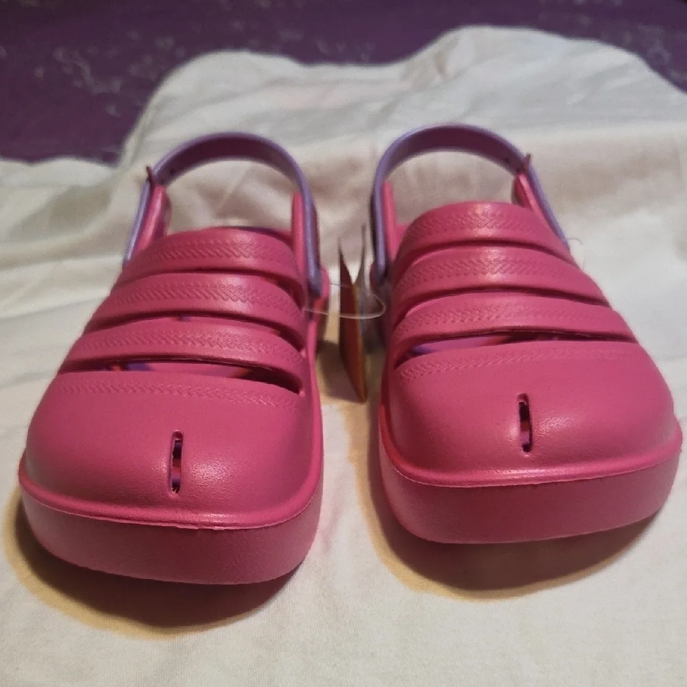 Havaianas Pink and Purple Sandals with Adjustable Strap